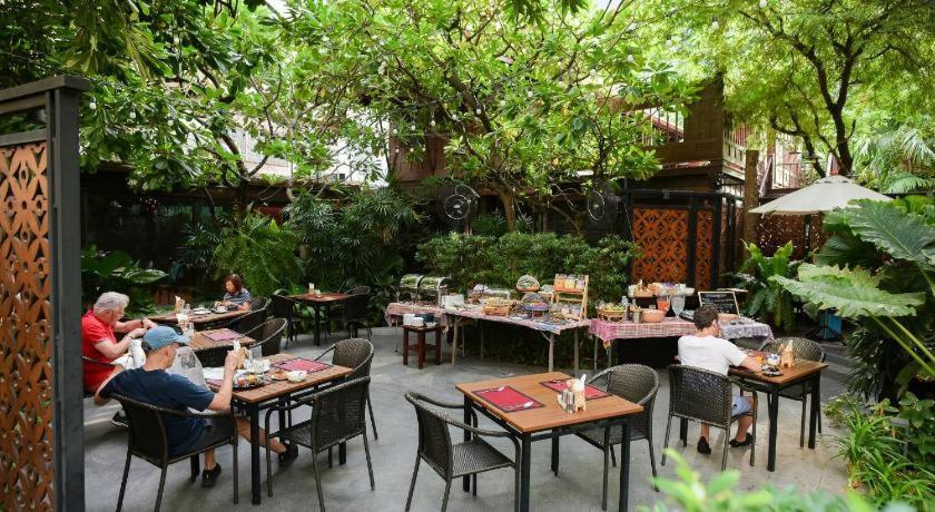 The Rose Bangkok Ξενοδοχείο Εξωτερικό φωτογραφία